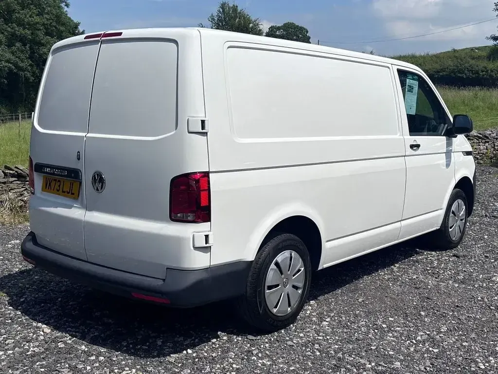 Used VW T7 Startline 110 HP (80 kW) 2024 White Van