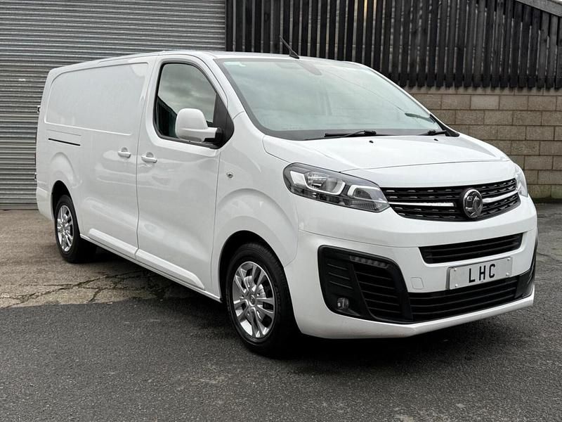 Used Vauxhall Vivaro Sportive 2020 White MPV