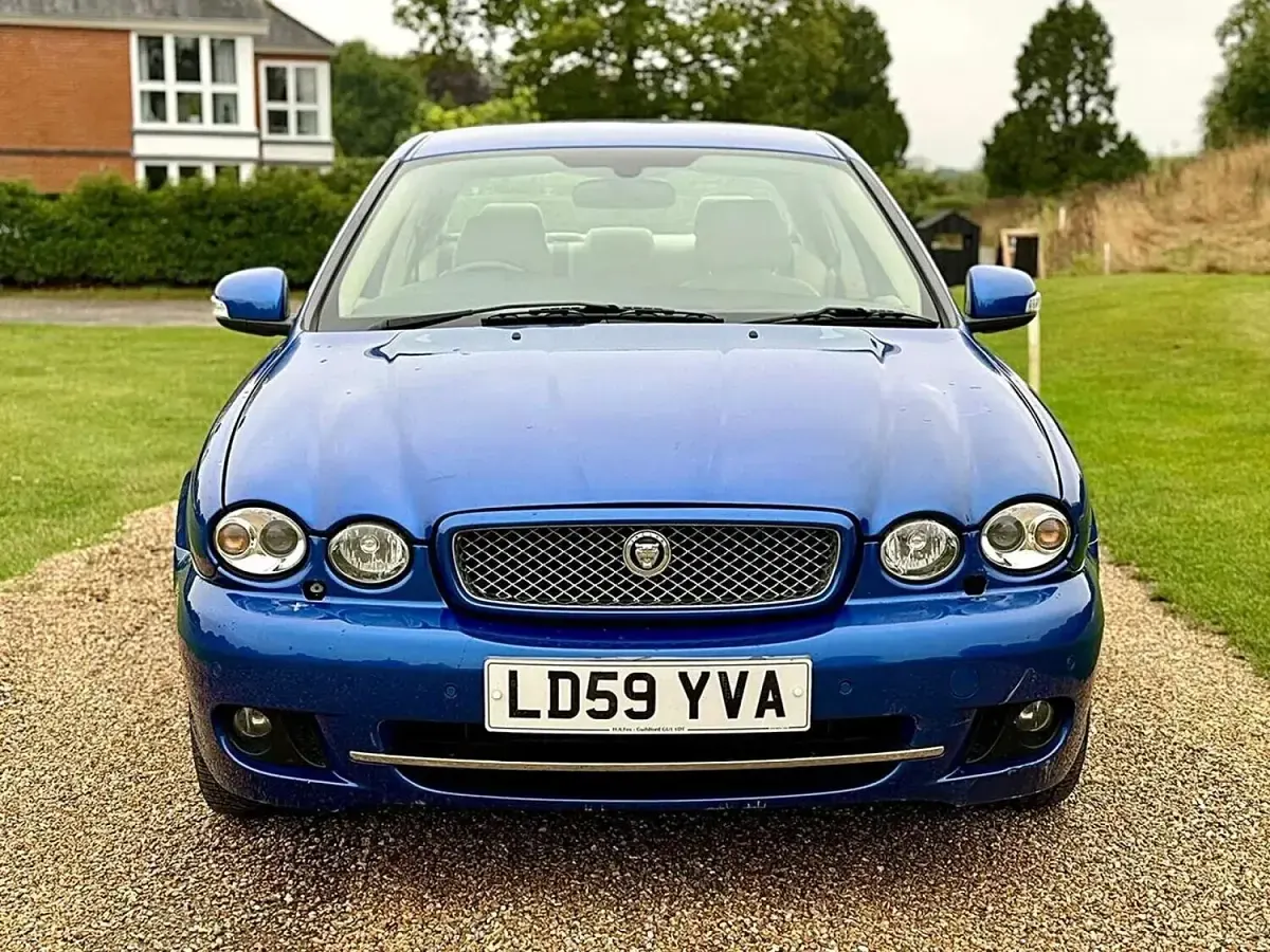 Used Jaguar X-type SE 130 HP (95 kW) 2009 Blue Sedan
