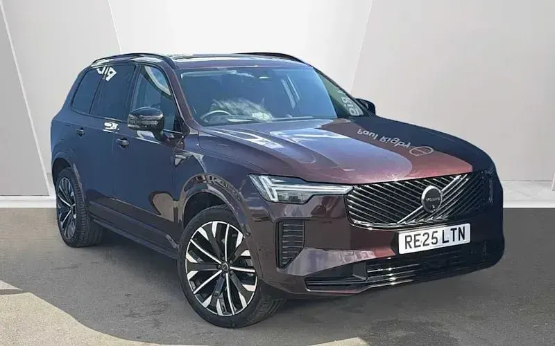 Used Volvo XC90 Ultra 250 HP (183 kW) 2025 SUV