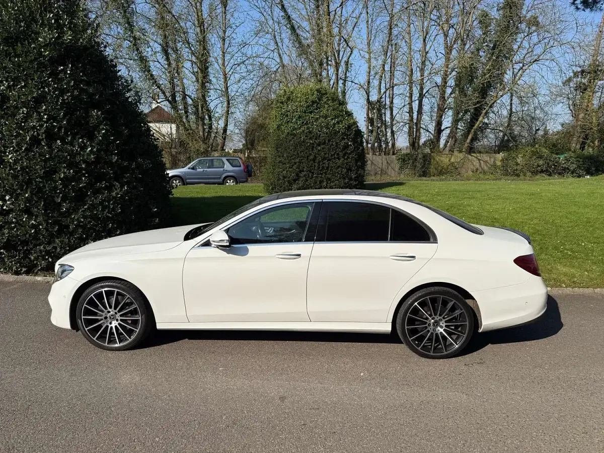 Used Mercedes E400 AMG Line Premium Plus 340 HP (250 kW) 2019 White Sedan