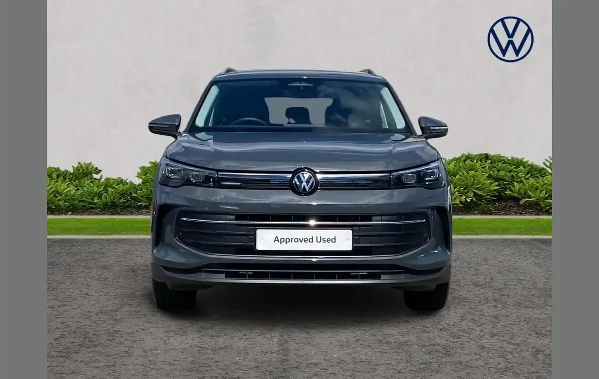 Used VW Tiguan Match 147 HP (108 kW) 2025 Grey SUV