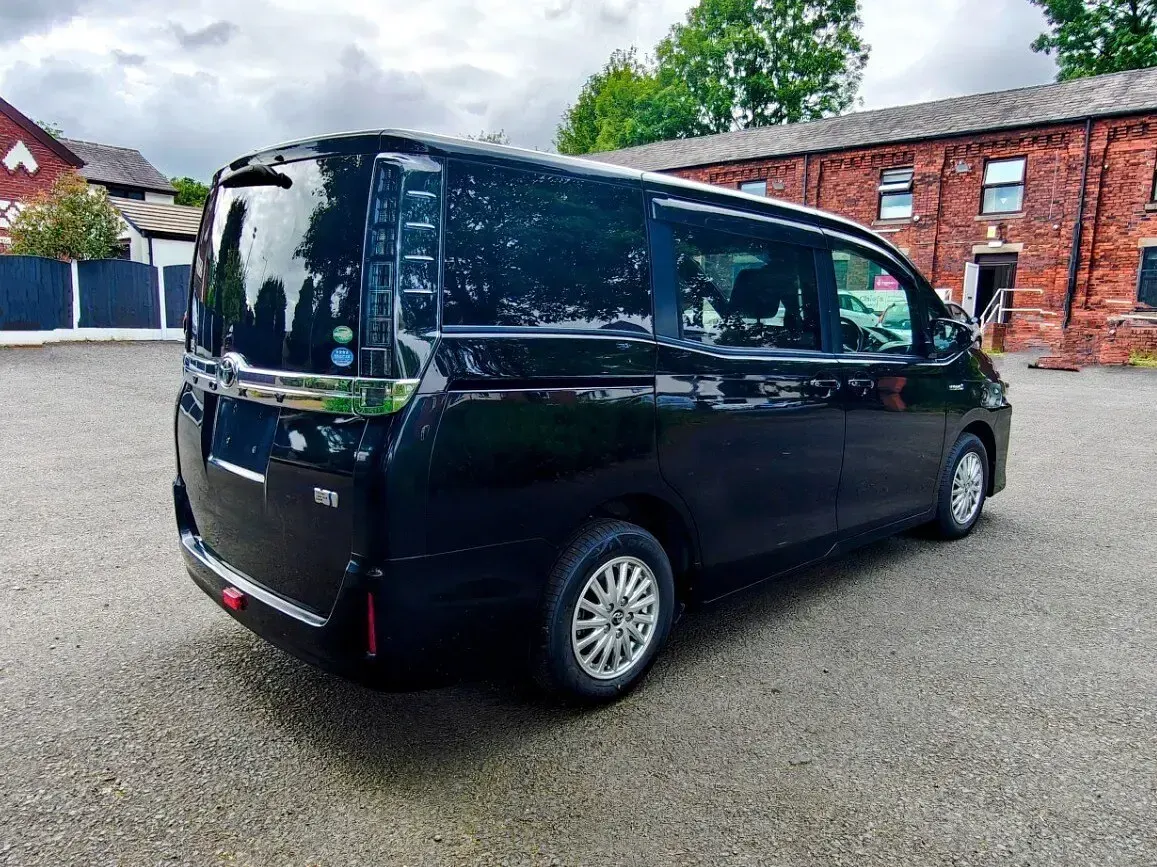 Used Toyota Voxy 2016 Black MPV