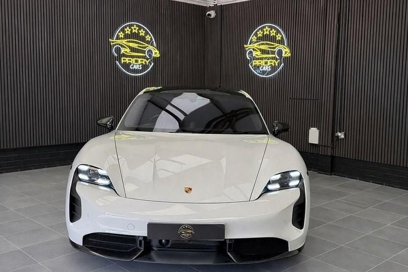 Used Porsche Taycan Performance Package 559 kW (761 HP) 2020 White Sedan