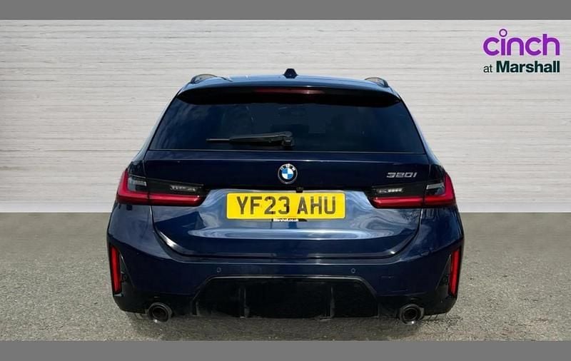 Used BMW 320 M Sport 184 HP (135 kW) 2023 Blue Estate