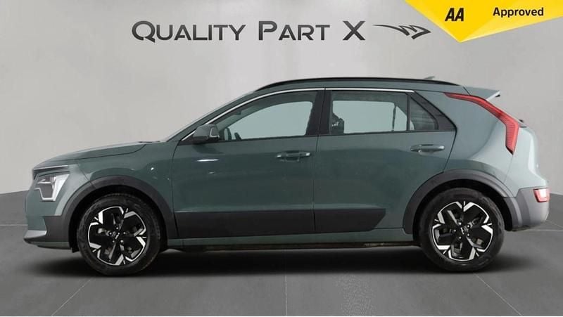 Used Kia Niro 150 kW (204 HP) 2023 Green SUV