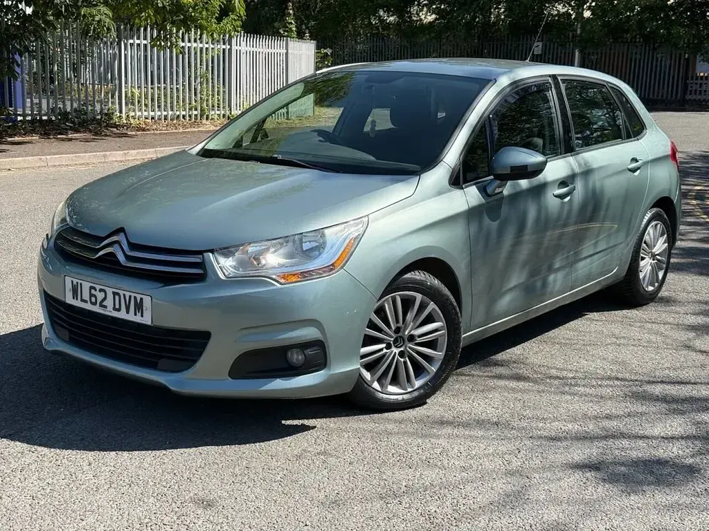 Used Citroën C4 VTR Sport 110 HP (80 kW) 2012 Grey Hatchback