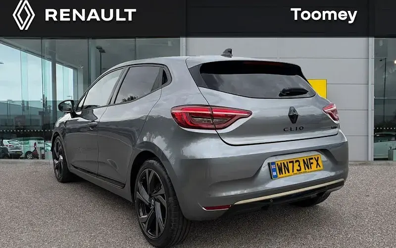 Used Renault Clio Engineered 145 HP (106 kW) 2023 Grey  Hatchback