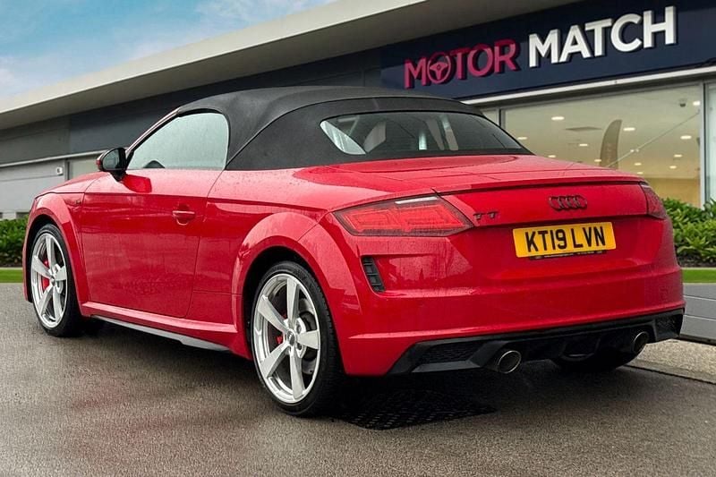 Used Audi TT S-Line 245 HP (180 kW) 2019 Red Cabriolet