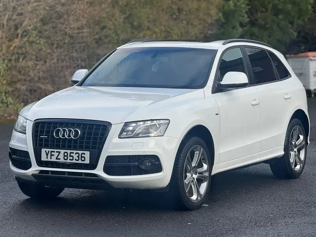 Used Audi Q5 S-Line 143 HP (105 kW) 2011 White SUV