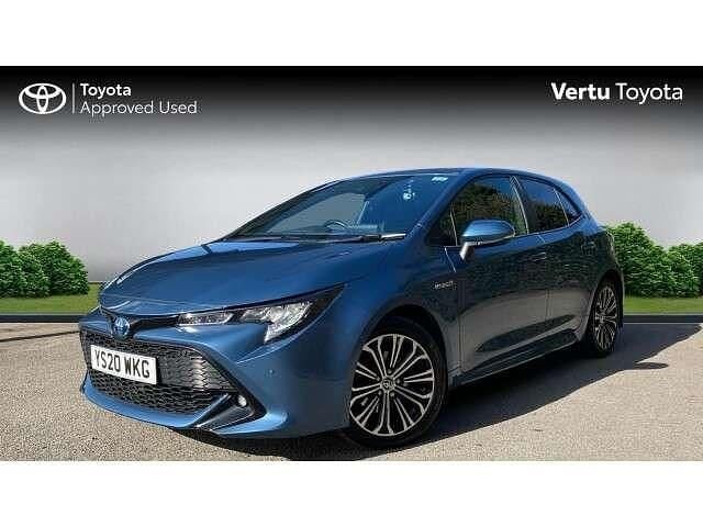 Used Toyota Corolla Design 184 HP (135 kW) 2020 Blue Hatchback