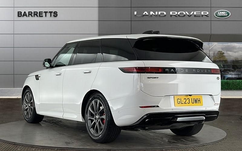 Used Land Rover Range Rover Sport SE Dynamic 300 HP (220 kW) 2025 SUV