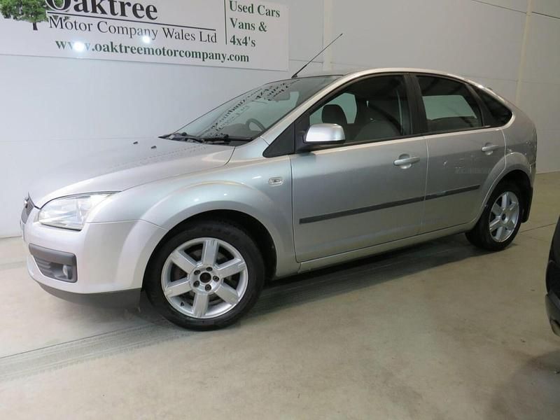 Used Ford Focus Sport 115 HP (84 kW) 2007 Silver Hatchback