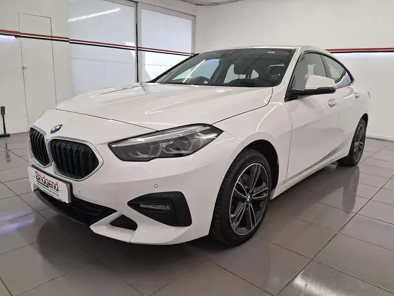 Used BMW 218 Sport Line 2021 White Coupe