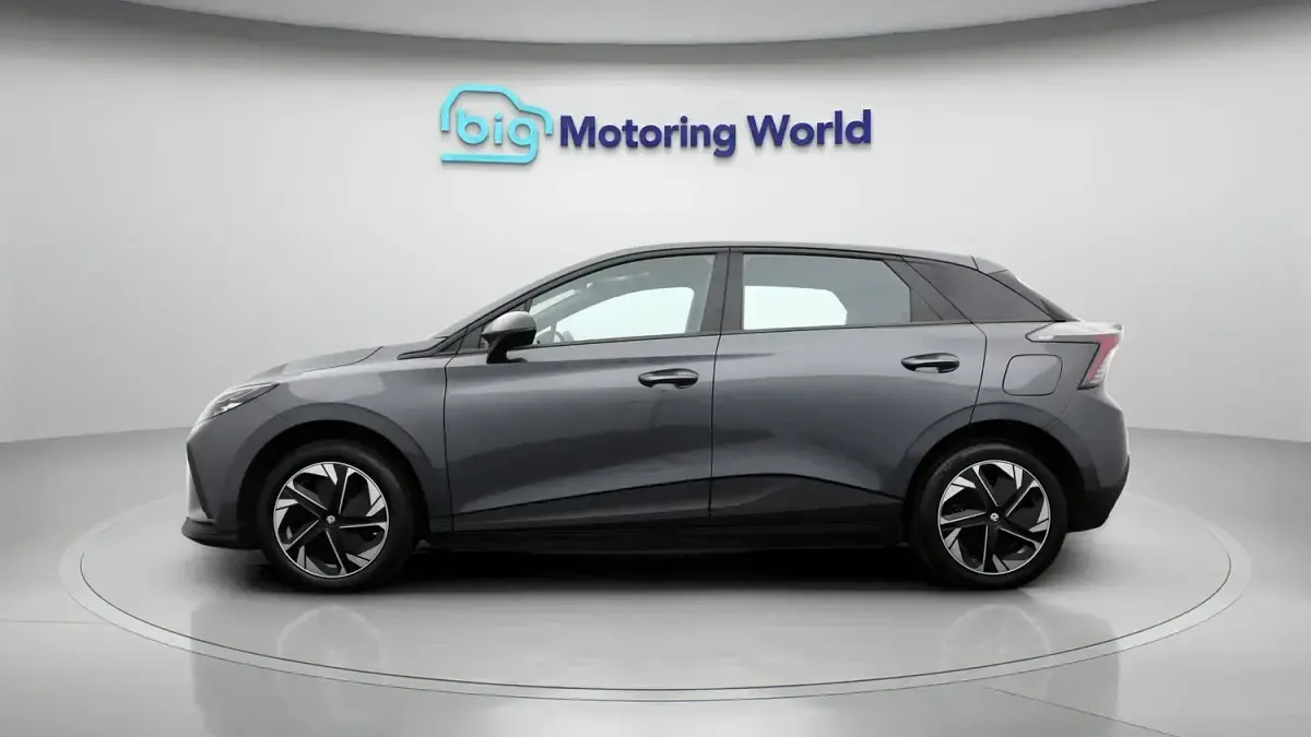 Used MG MG4 EV SE 319 kW (435 HP) 2023 Grey Hatchback