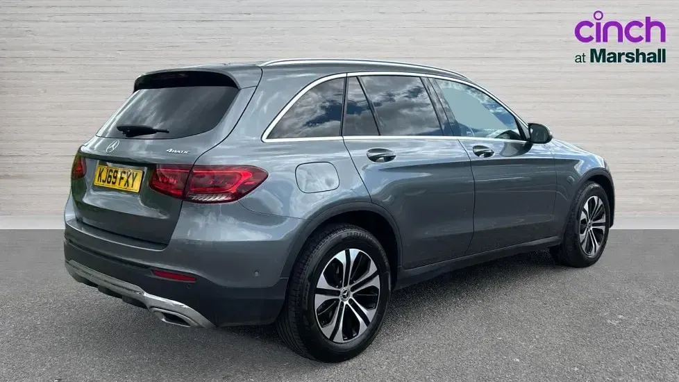 Used Mercedes GLC300 258 HP (189 kW) 2020 Grey SUV