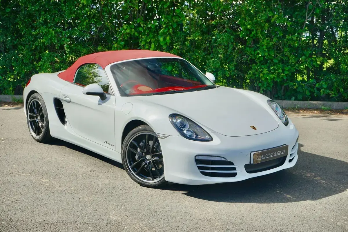 Used Porsche Boxster 265 HP (194 kW) 2014 White Cabriolet