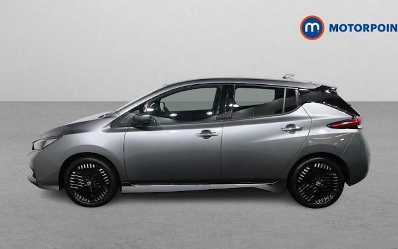 Used Nissan Leaf N-Connecta 110 kW (150 HP) 2025 Hatchback