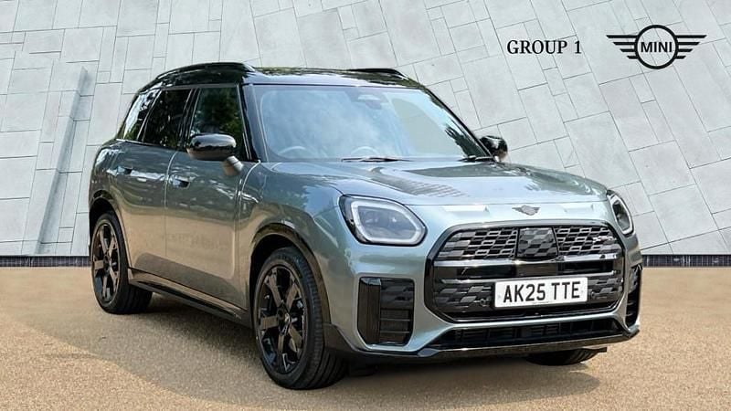 Green Used 2025 Mini Countryman Sport SUV | £31,495 (Fair price) - Image 1/4