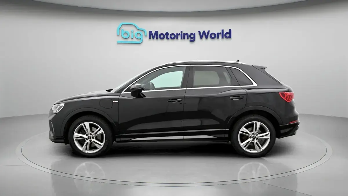 Used Audi Q3 S-Line 245 HP (180 kW) 2022 Black SUV