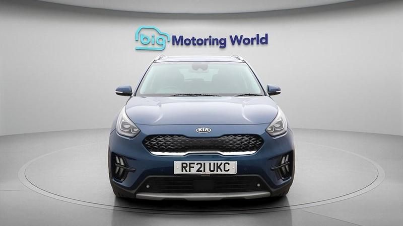 Used Kia Niro 139 HP (102 kW) 2021 Blue SUV