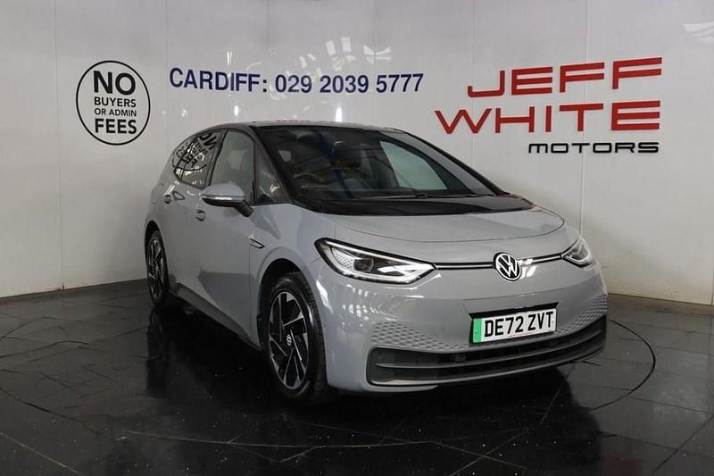 Grey Used 2022 VW ID.3 Pro Performance Hatchback | £17,488 (A bit pricey) - Image 1/4
