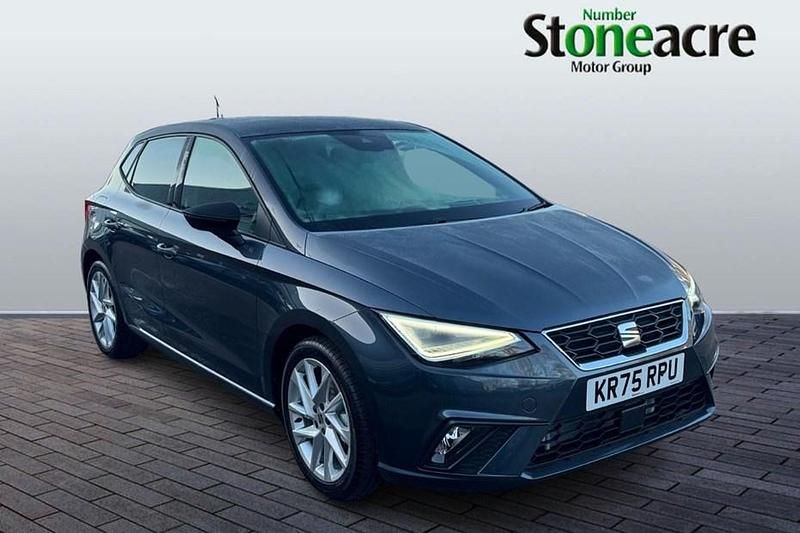 New Seat Ibiza SE Technology 95 HP (69 kW) 2025 Red Hatchback