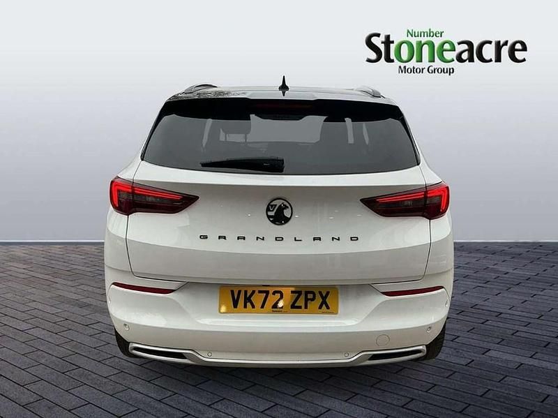 Used Vauxhall Grandland X Ultimate 128 HP (94 kW) 2022 White SUV