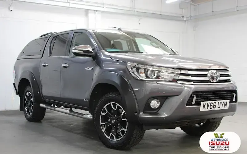 Used Toyota HiLux 150 HP (110 kW) 2020 Pickup