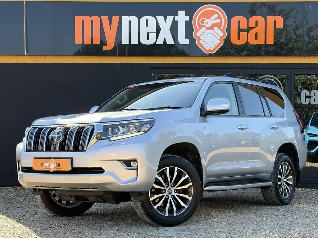 Used Toyota Land Cruiser 177 HP (130 kW) 2019 Silver Estate
