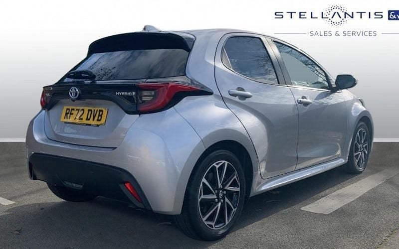 Used Toyota Yaris Hybrid Design 116 HP (85 kW) 2026 Hatchback