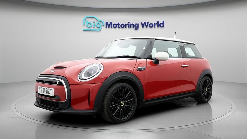 Used Mini Cooper SE Hatch 133 kW (181 HP) 2021 Hatchback
