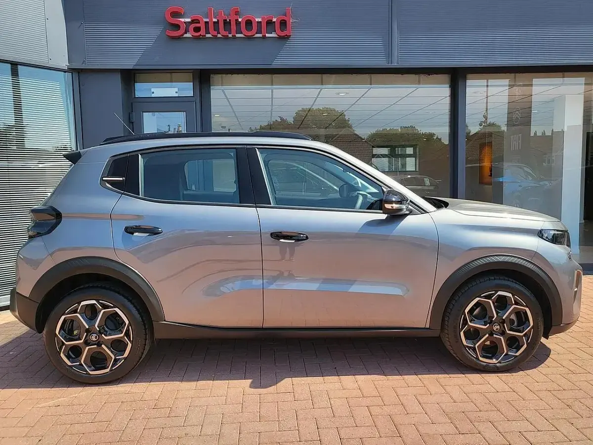 Used Citroën C3 99 HP (72 kW) 2025 Grey SUV