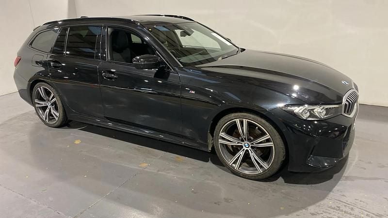 Black Used 2024 BMW 320 M Sport Estate | £27,998 (Fair price) - Image 1/4