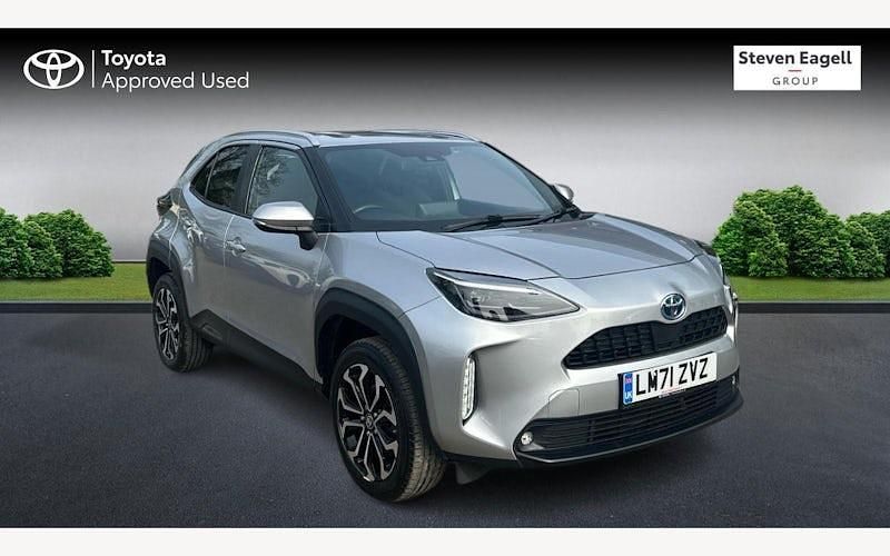 Used Toyota Yaris Hybrid Design 116 HP (85 kW) 2026 Estate