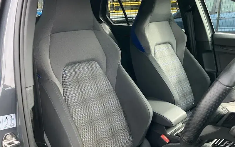Used VW Golf VIII GTE 245 HP (180 kW) 2024 Hatchback