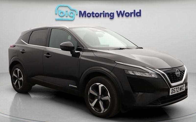 Used 2022 Nissan Qashqai N-Connecta SUV | £20,600 (Good price) - Image 1/4