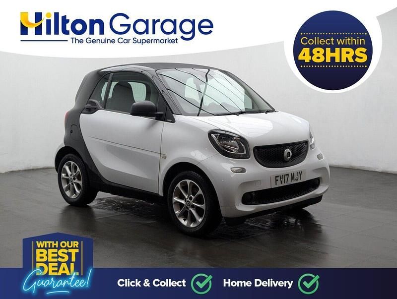 Used Smart ForTwo Coupé Passion 71 HP (52 kW) 2017 White Coupe