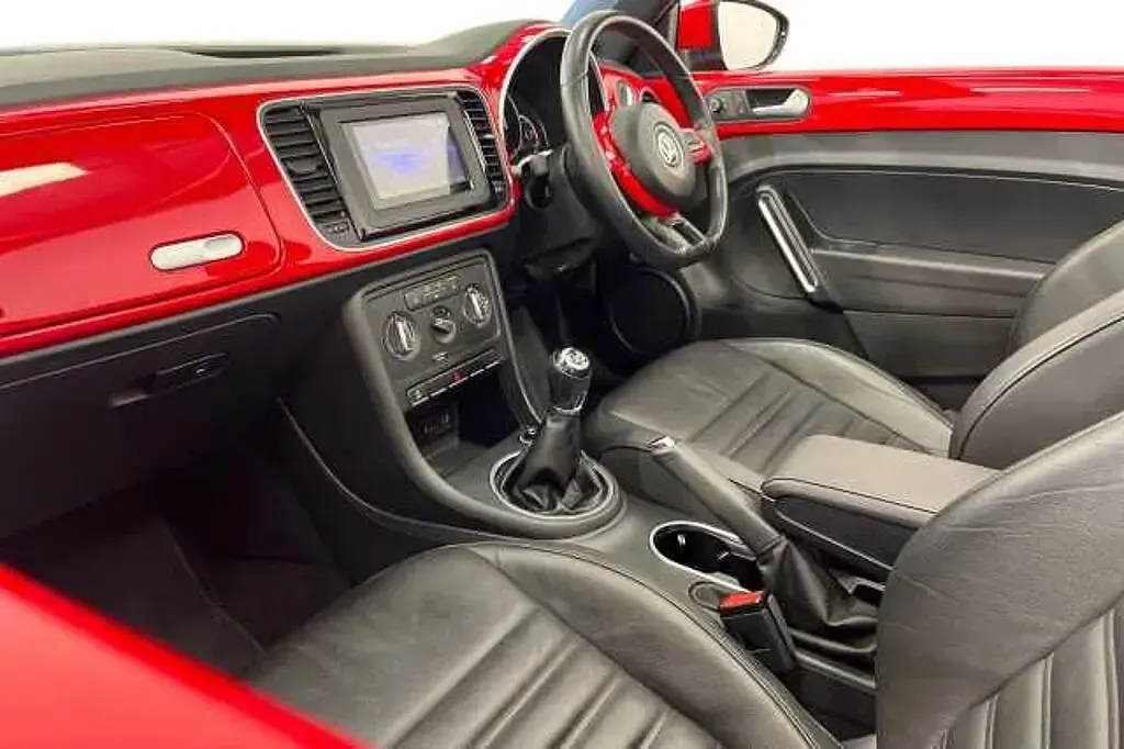 Begagnad VW Beetle Cabriolet 150 HK (110 kW) 2016 Cab