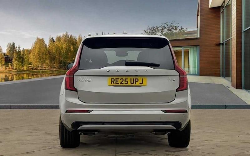 Used Volvo XC90 Plus 455 HP (334 kW) 2025 Silver dawn SUV