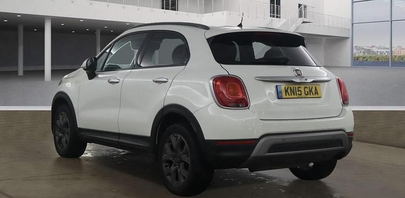 White Used 2015 Fiat 500X Cross SUV | £3,995 (Fair price) - Image 1/4