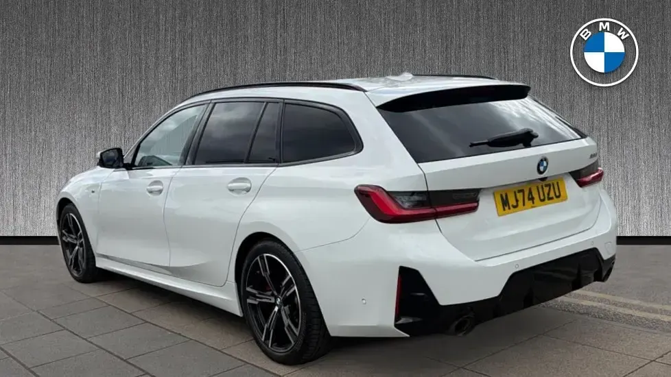 Used BMW 320 M Sport 181 HP (133 kW) 2024 White Estate