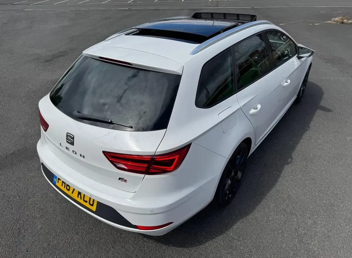 Used Seat Leon FR 2017 White Estate