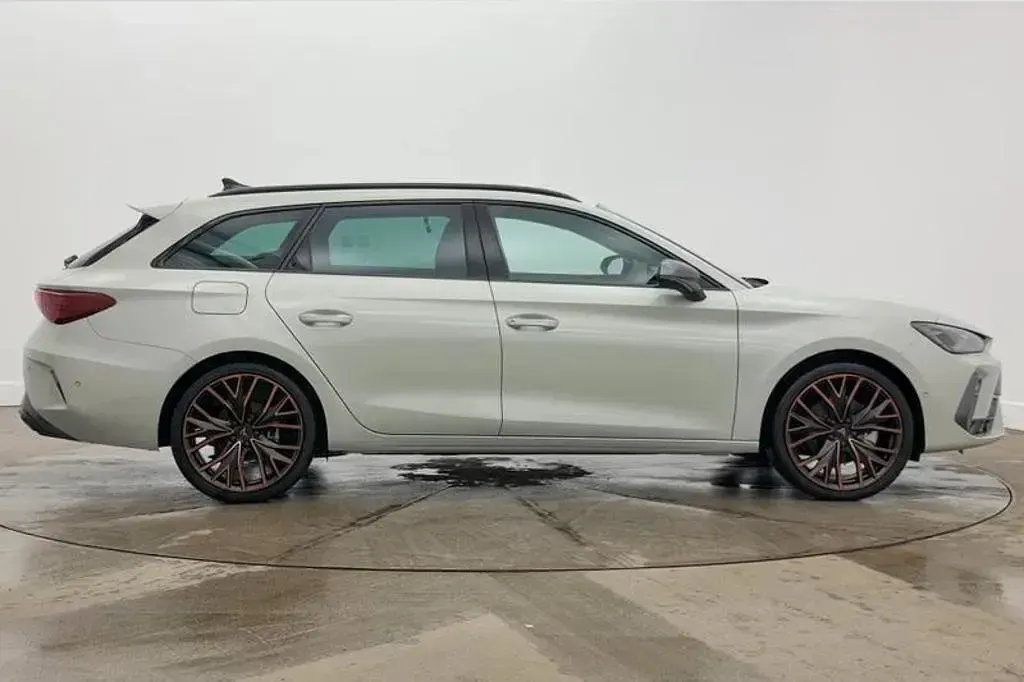 New Cupra Leon 150 HP (110 kW) 2026 Grey Estate