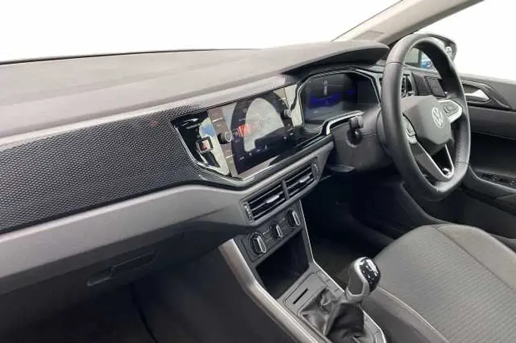 Begagnad VW Polo 80 HK (58 kW) 2023 Halvkombi
