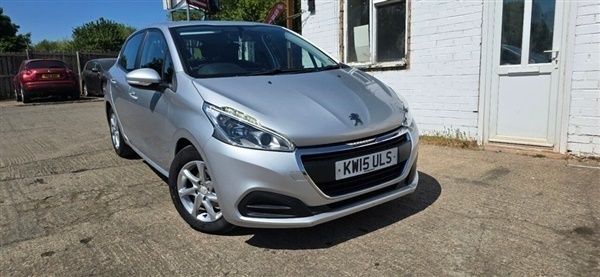 Silver Used 2015 Peugeot 208 Active Hatchback | £3,909 (Fair price) - Image 1/1