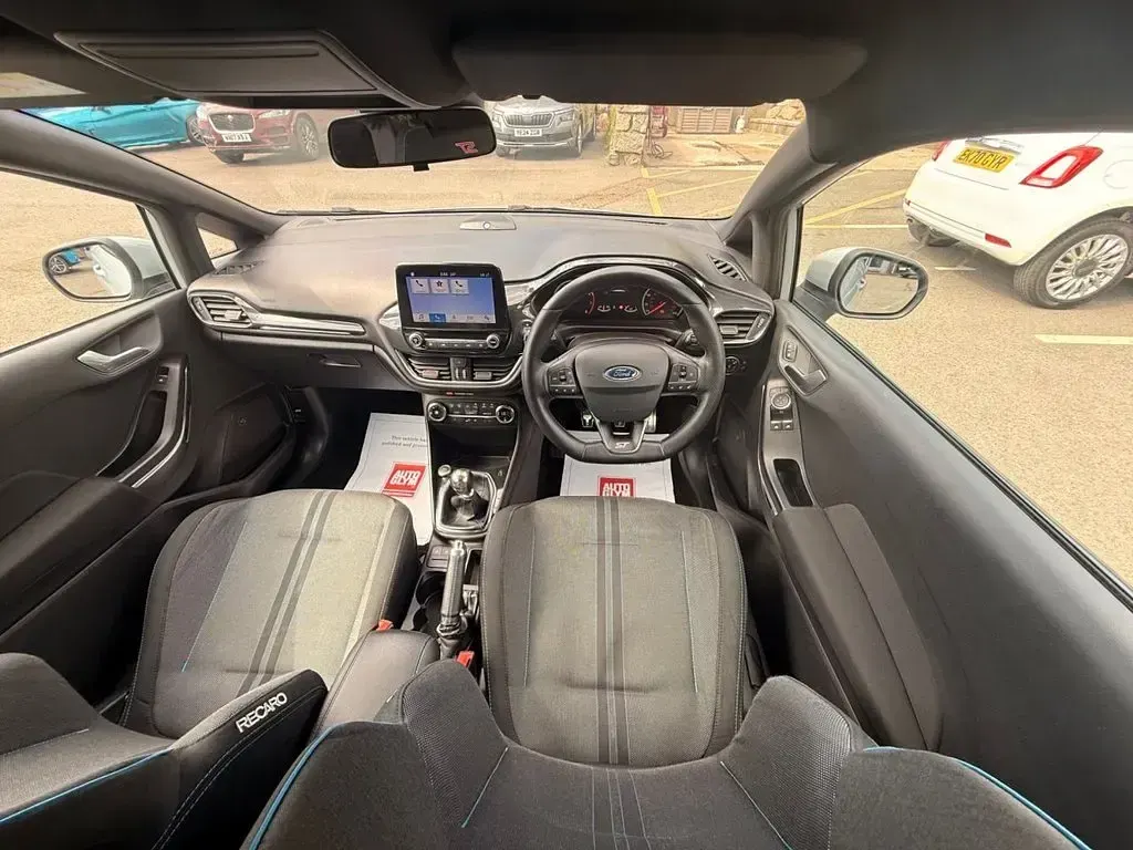 Used Ford Fiesta ST 200 HP (147 kW) 2018 Silver Hatchback