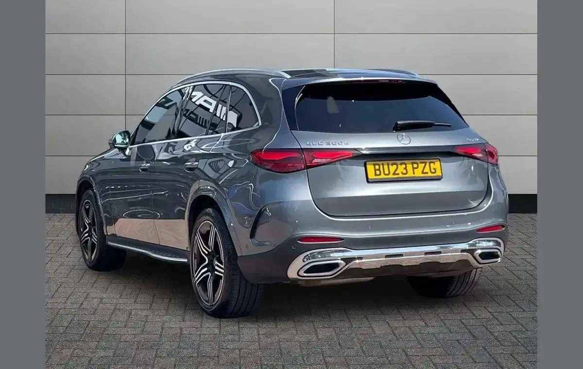 Used Mercedes GLC300 AMG Line Premium 265 HP (194 kW) 2023 Grey SUV