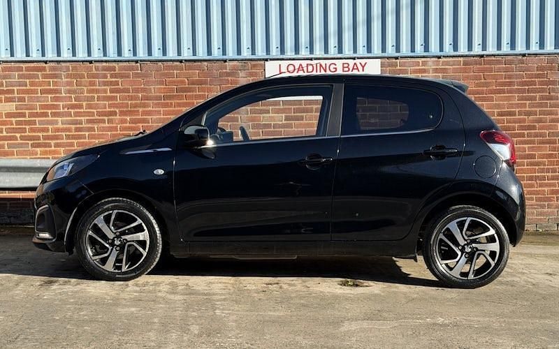 Used Peugeot 108 Allure 72 HP (52 kW) 2022 Hatchback