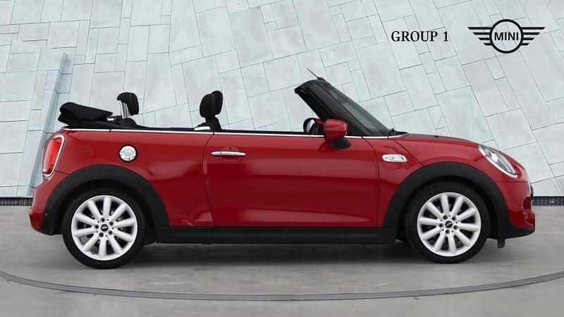 Used Mini Cooper S Classic 189 HP (139 kW) 2020 Red Hatchback
